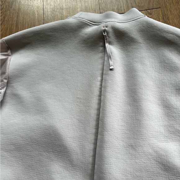 Nike Drifit Running Division Crew Neck Training Top women’s Small - Picture 7 of 10